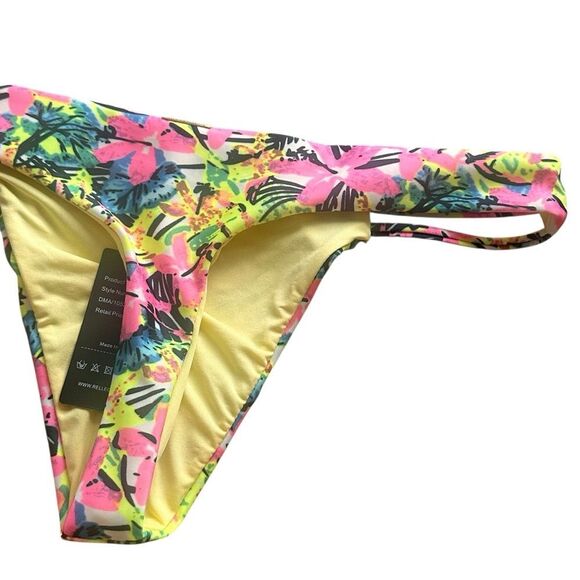 RELLECIGA Floral Brazilian Cut Strappy Bikini Bottom – LARGE NWT - Picture 10 of 13